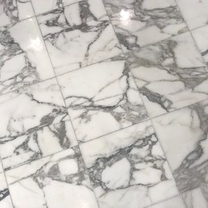 Meet your Posher, Claire